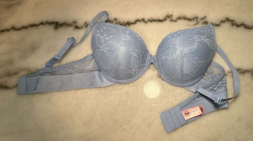 Juicy Couture Push-Up Bra Size 34B Blue Lace